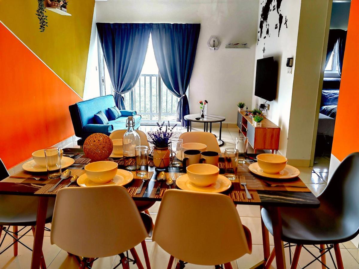 Alanis Residence 7 Pax @ Sepang Klia Kota Warisan Exterior photo